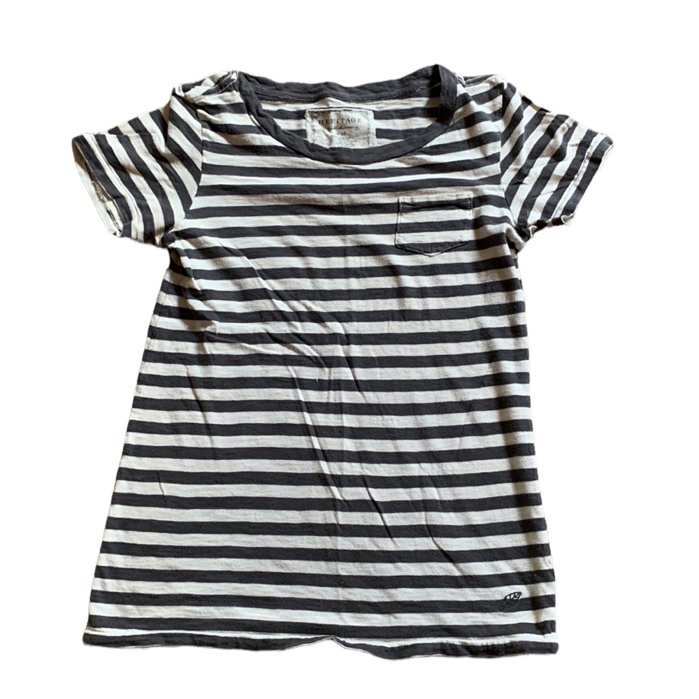 🎉 HERITAGE 1981 Ivory Gray Stripe Pocket Tee, size M